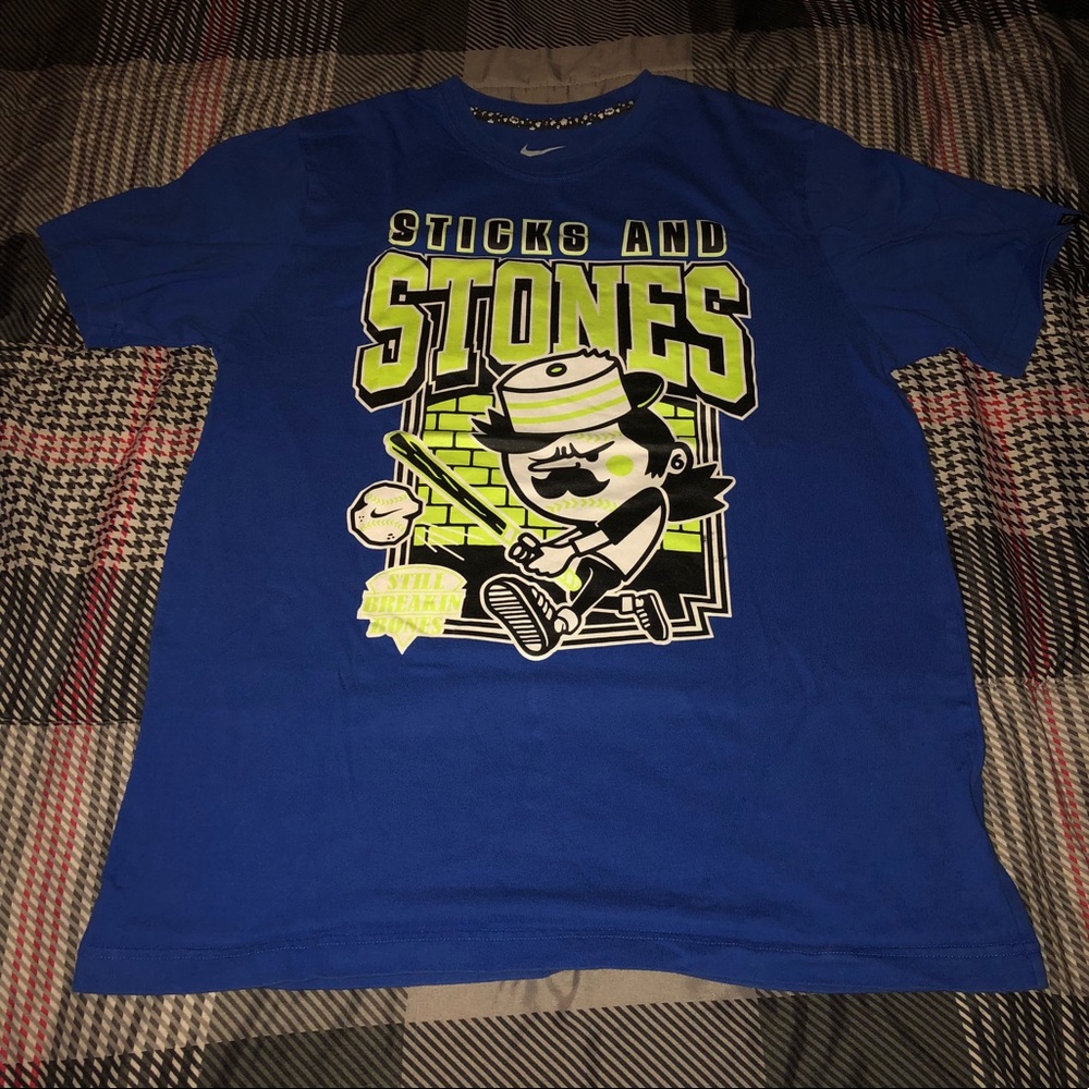 Nike Sticks And Stones Shirt Size L #7370